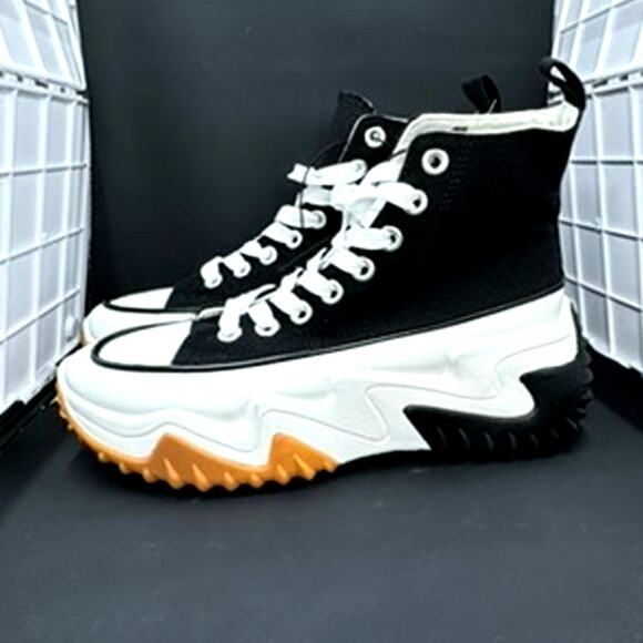 Steve Madden Chunky Sneaker, Y2K Look, 7.5 - Picture 2 of 4